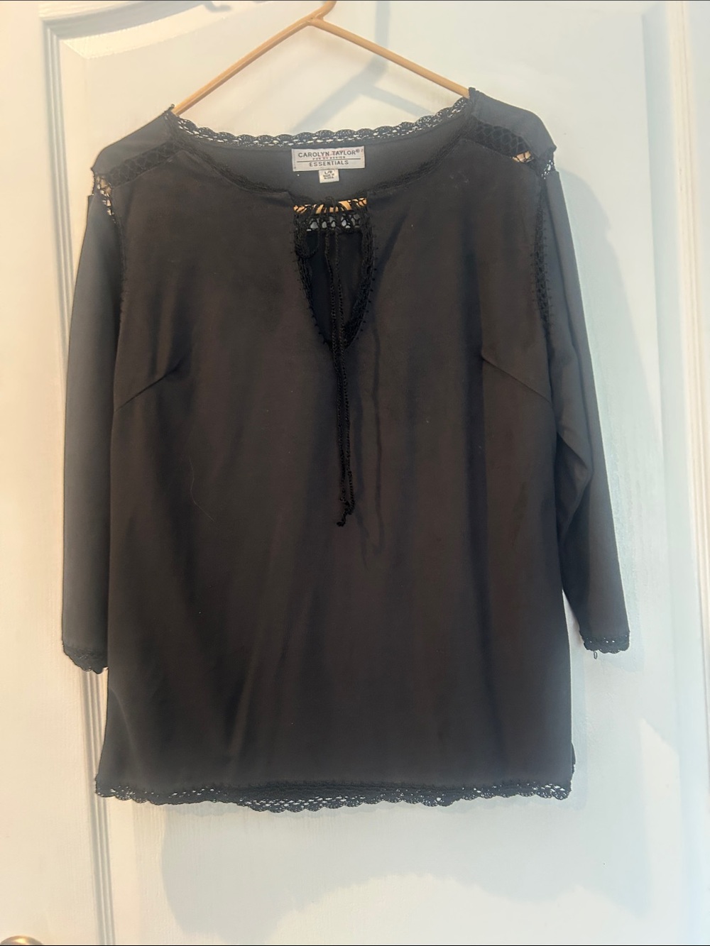 Vintage Carolyn Taylor Black Lace-Trim Keyhole Blouse large
